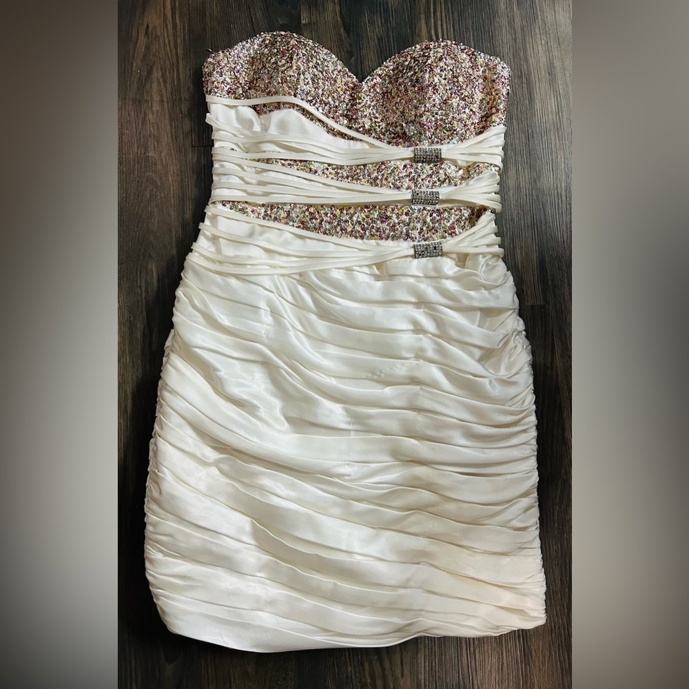 Terani sequined cocktail dress, sz‎ 10, NWT